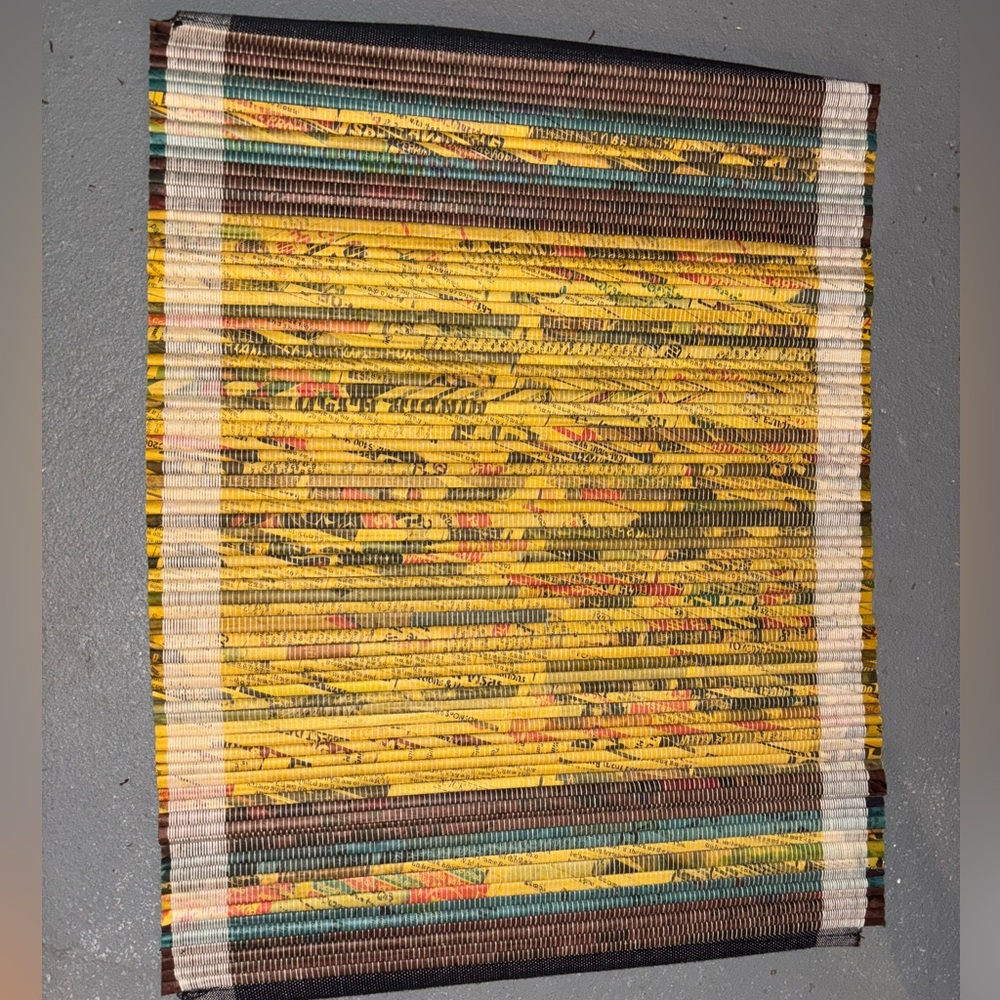 Unused SET OF 6 recycled paper placemats